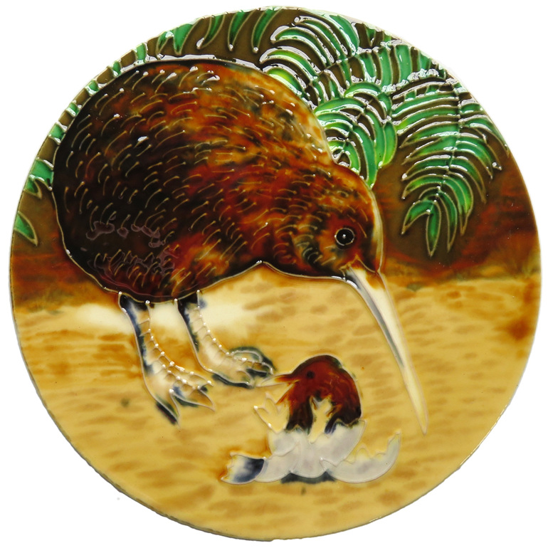 Kiwi and chick circular wall art CTC01