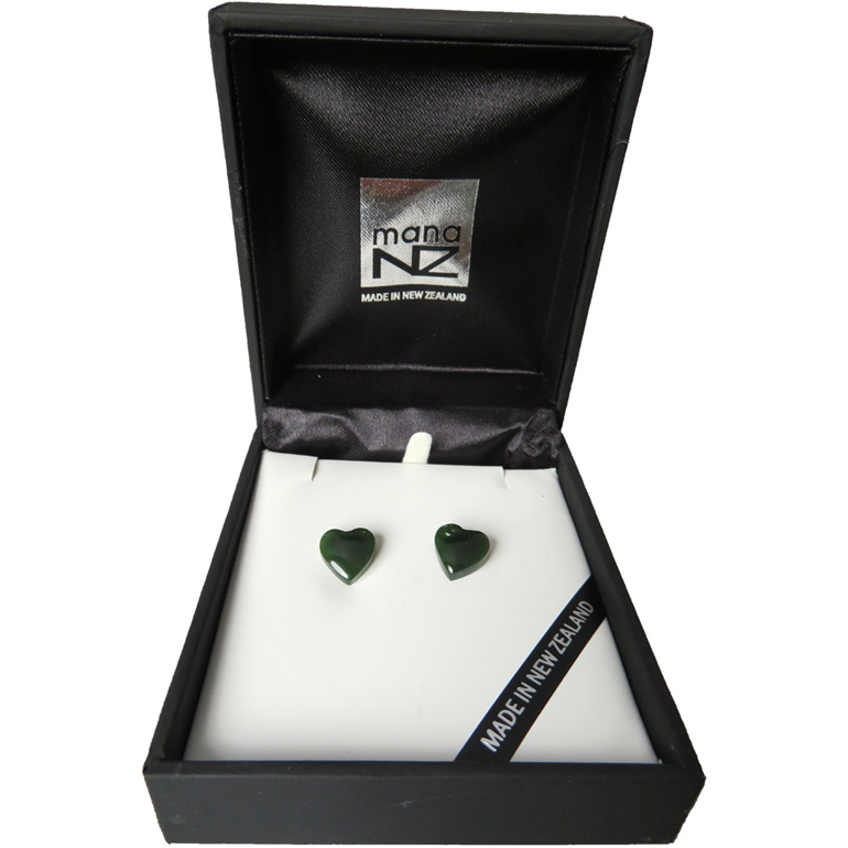 NN5055 New Zealand Greenstone Heart Studs