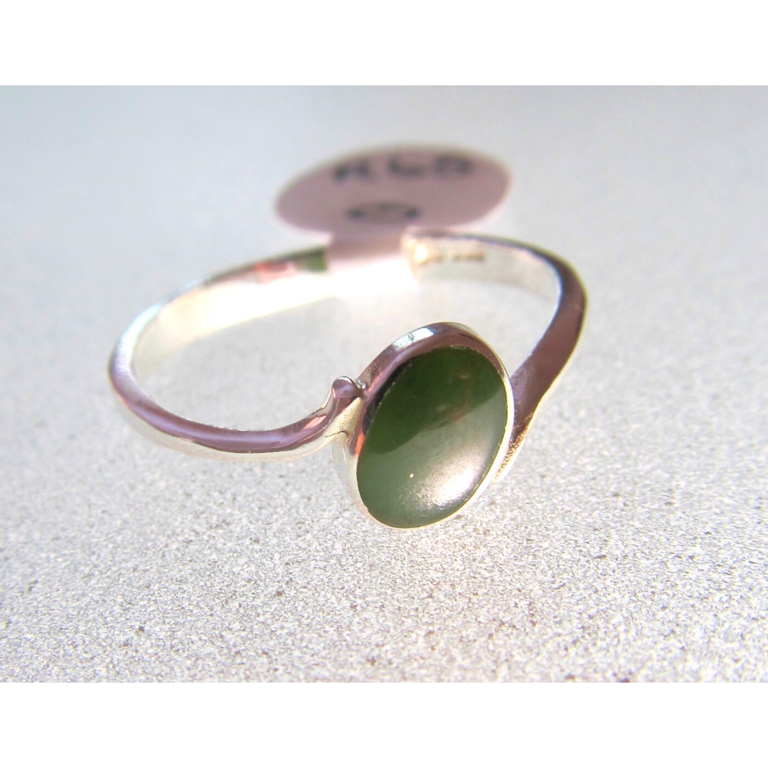 R65 simple oblique oval NZ greenstone ladies ring