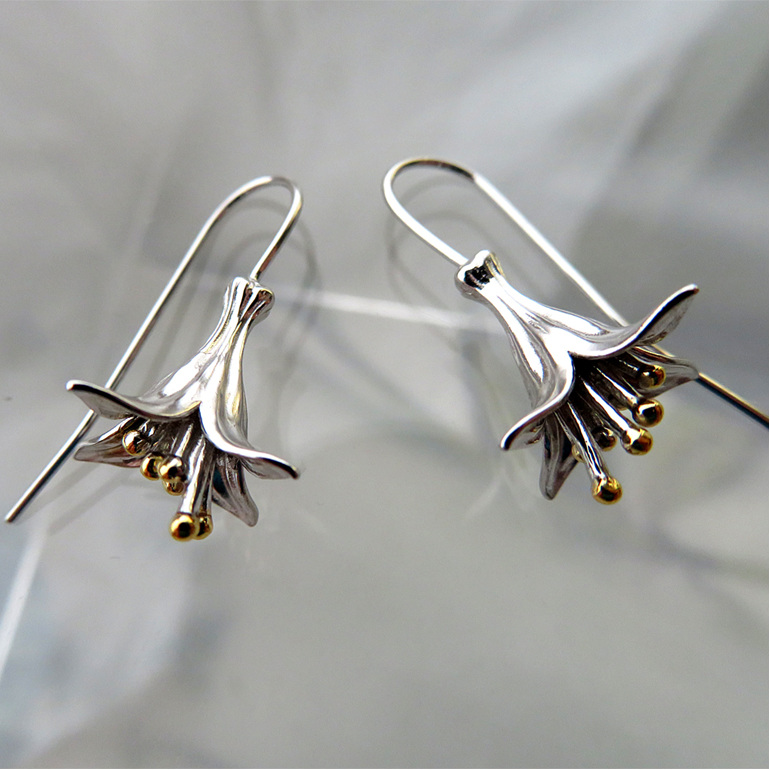 XP42 Sterling Silver NZ Fuchsia flower drop earrings
