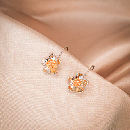 Manuka Drop Earrings