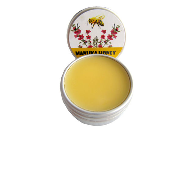 Made in NZ, lip balm | coconut oil with avocado oil, rosehip oil, and beeswax with Manuka Honey, Kiwifruit seed oil, Kawakawa, Harakeke extract| Wildside Gifts